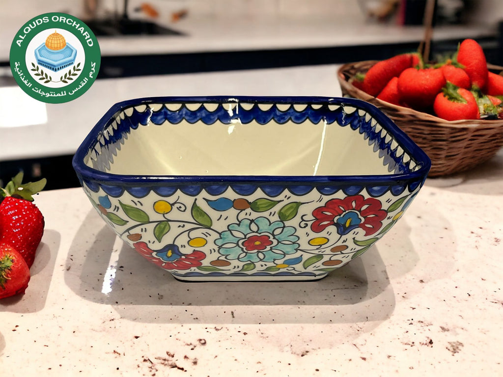 Square salad bowl image 1