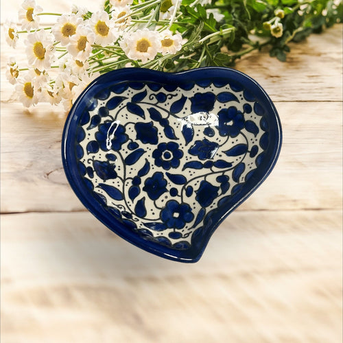 Catchall heart shaped 15 cm x 12 cm image 1