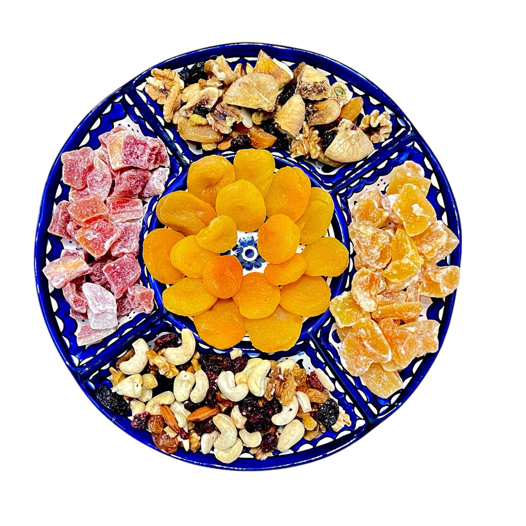 Deluxe Holiday Fruit and Nut Platter image 0