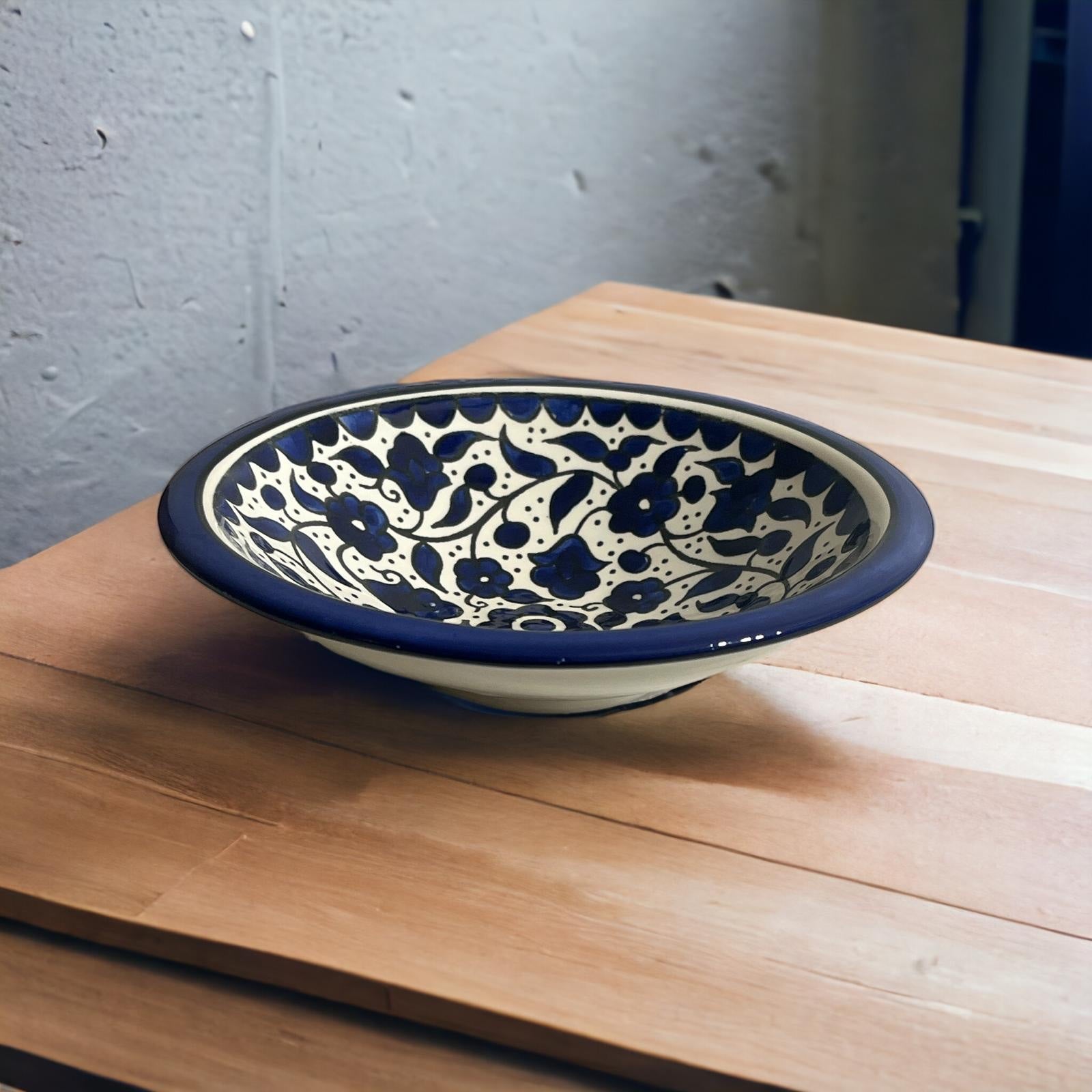 Set of 4 shallow serving bowls image 1