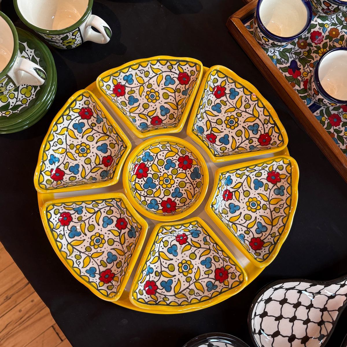 8 Sectioned platter 35 cm