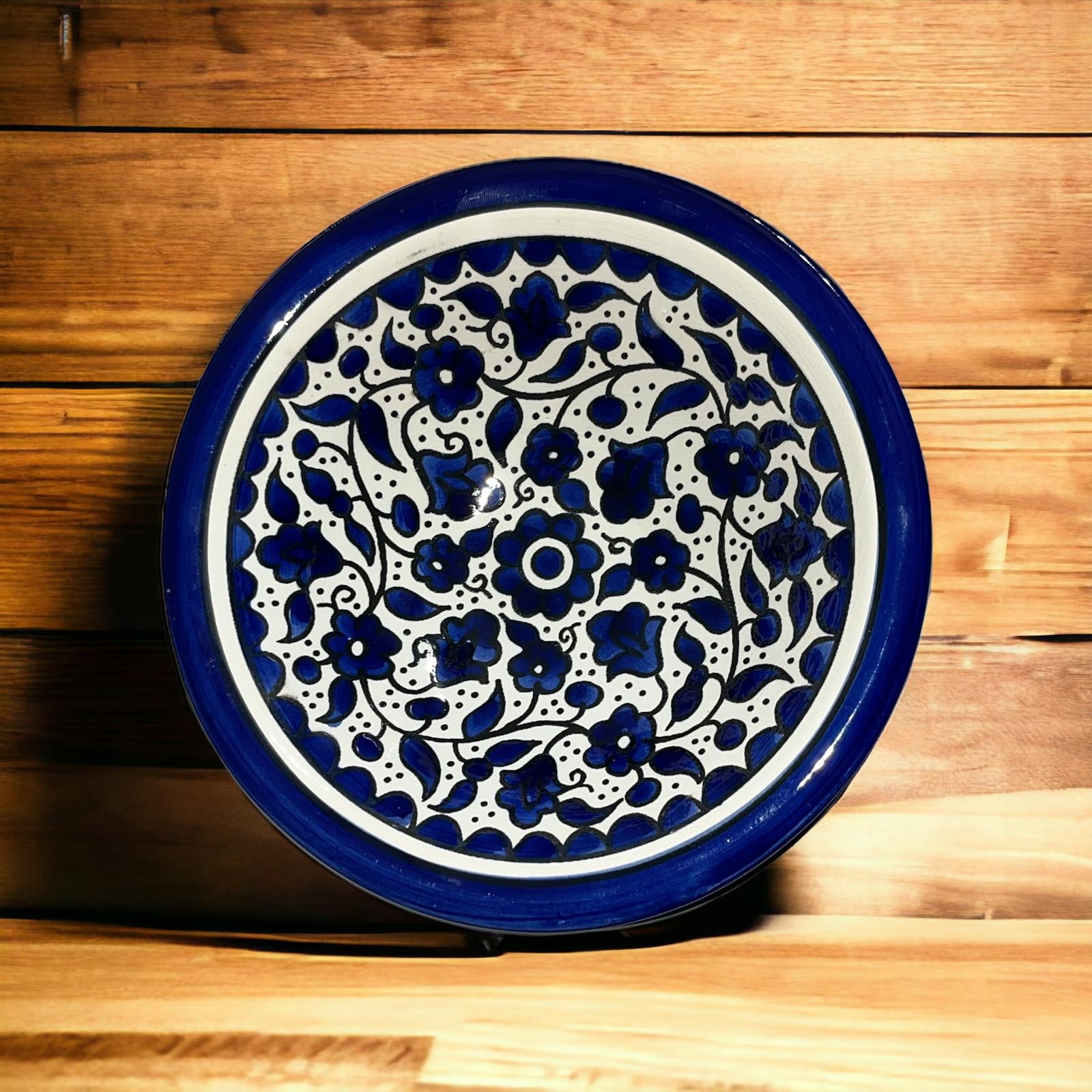 Set of 4 shallow serving bowls image 0